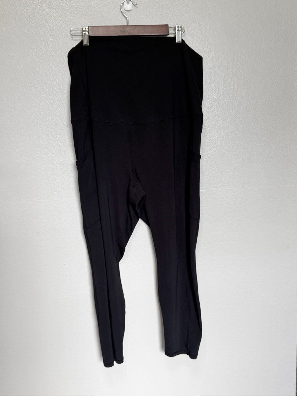 Fabletics Maternity Leggings Size 2X Black